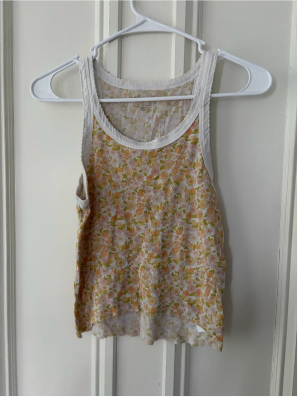 American Eagle White Yellow Floral Tank Top Size M